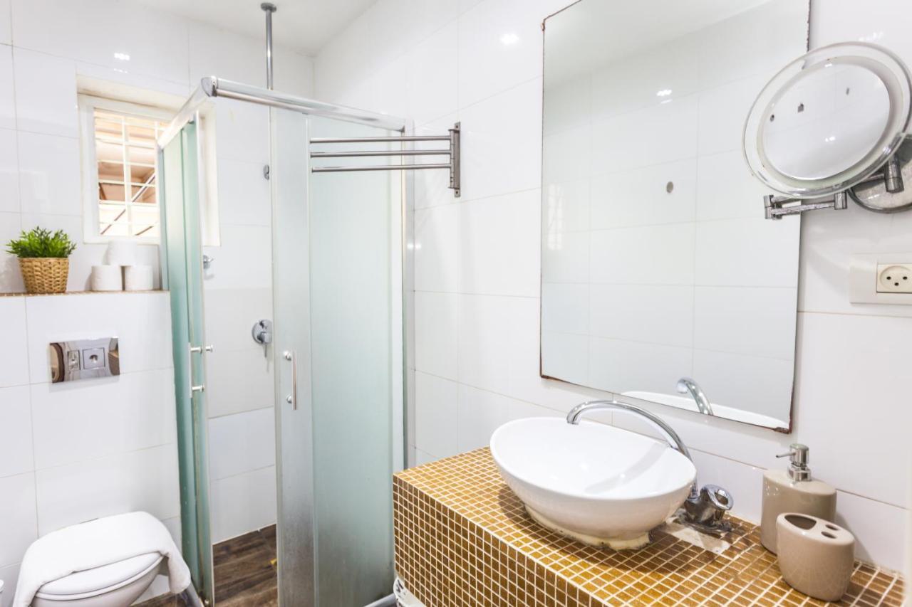 Lovely Apartment Close To The Beach Tel Aviv Exterior photo