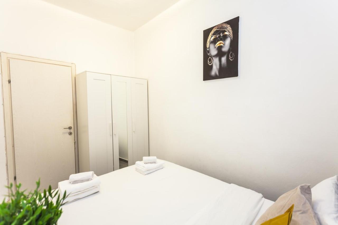 Lovely Apartment Close To The Beach Tel Aviv Exterior photo