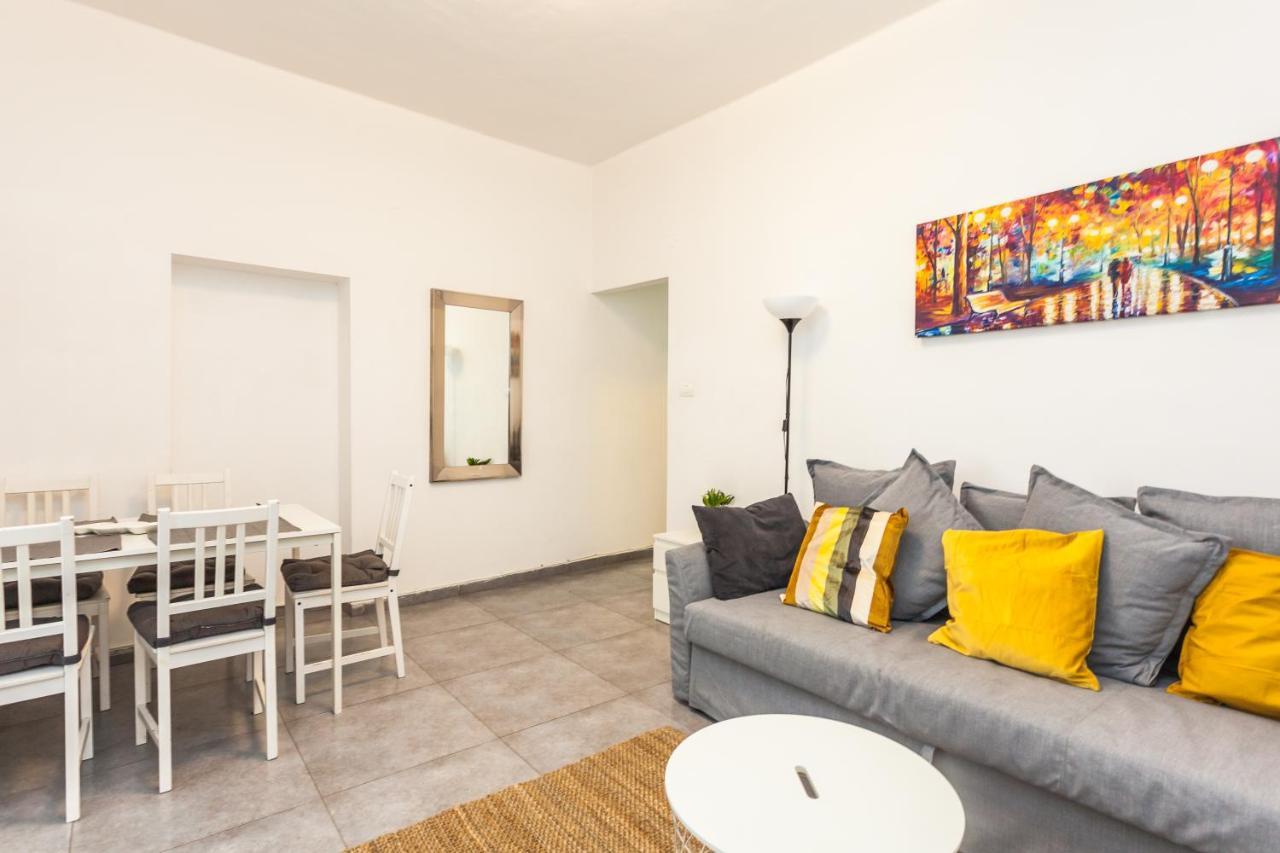 Lovely Apartment Close To The Beach Tel Aviv Exterior photo