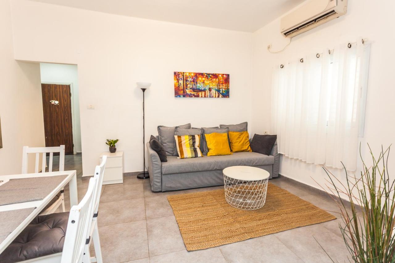 Lovely Apartment Close To The Beach Tel Aviv Exterior photo